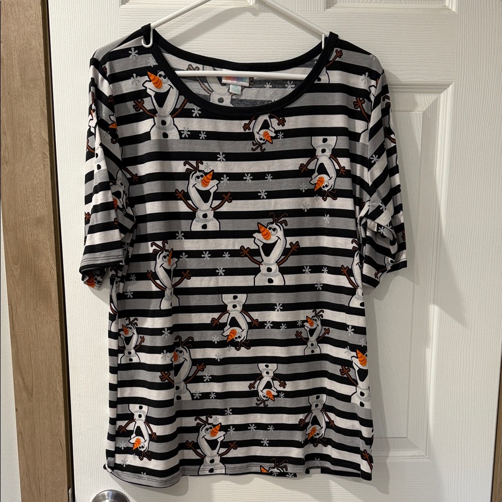 LuLaRoe Black and White Olaf Tee